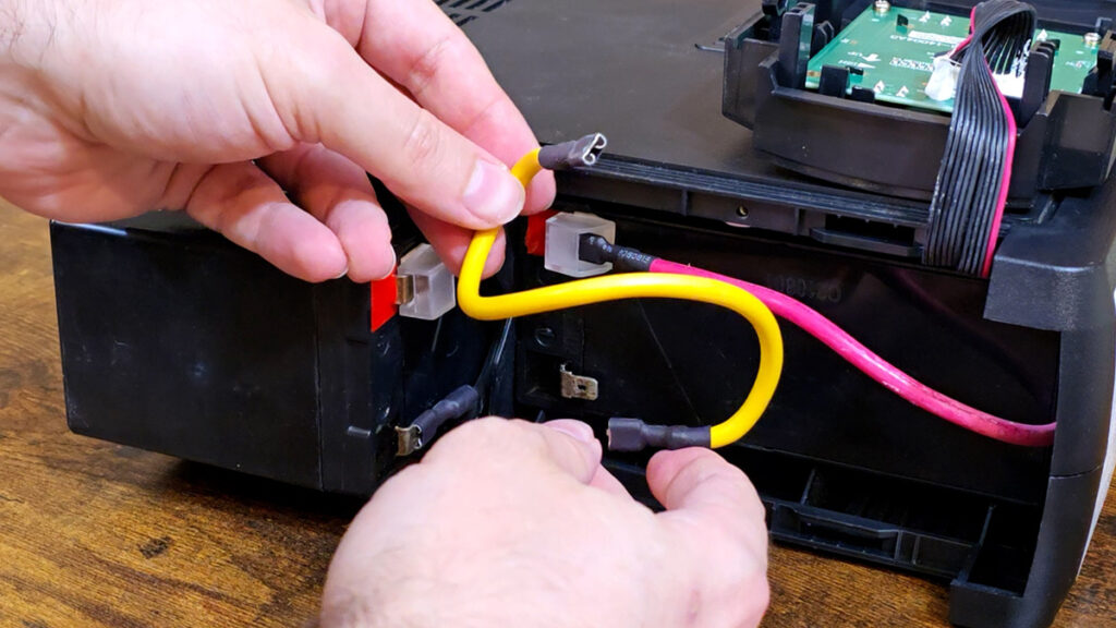 Orientation of jumper cable